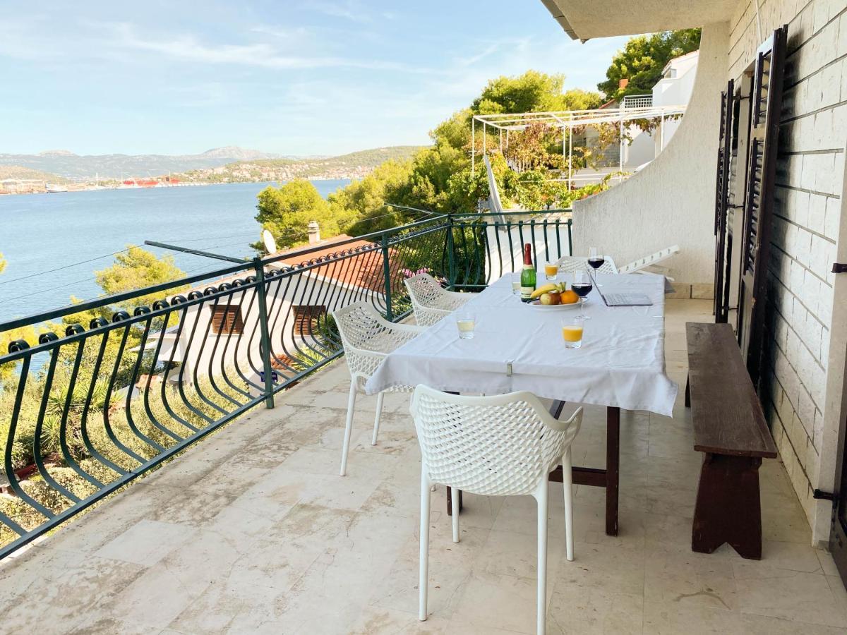 Seaview & Beachfront Apartments Jakov Donji Okrug  Buitenkant foto
